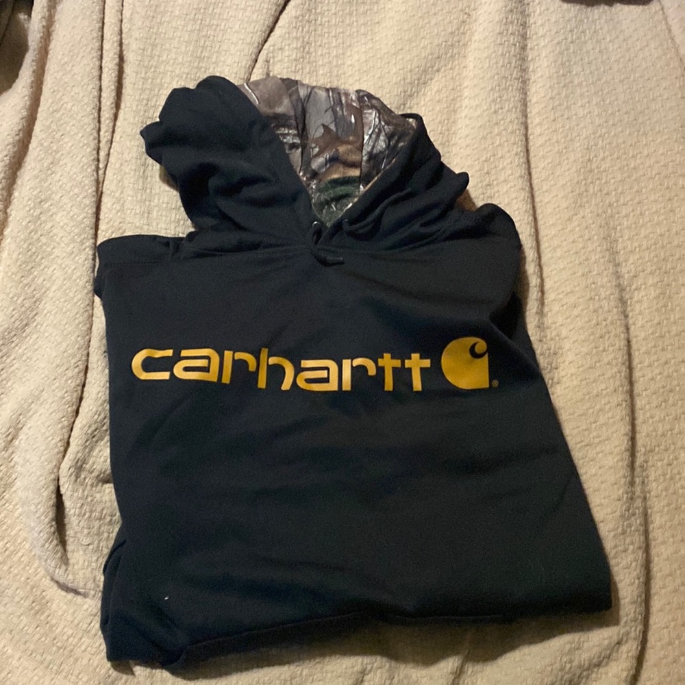 Carhart black hooded sweatshirt